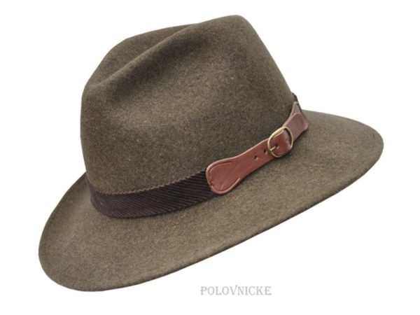 Polovnicky klobuk -arnost